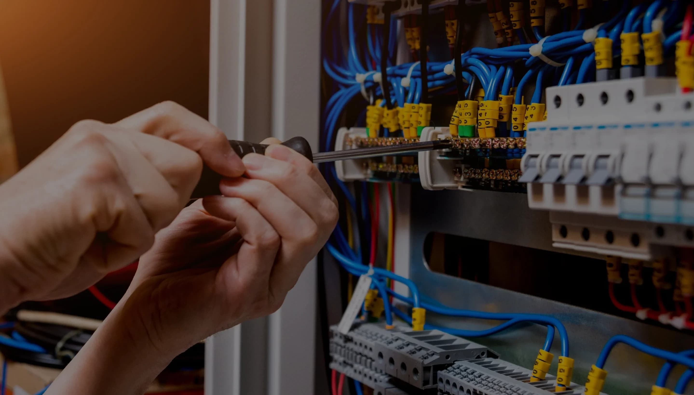 Electrical maintenance services Dubai